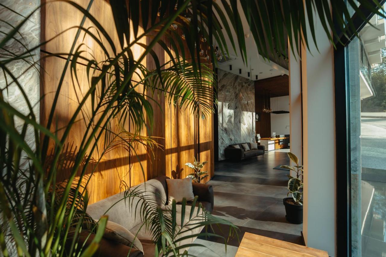 Capo Verde Hotel Batumi Ngoại thất bức ảnh