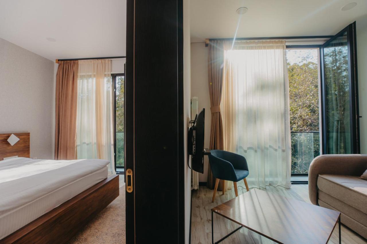Capo Verde Hotel Batumi Ngoại thất bức ảnh