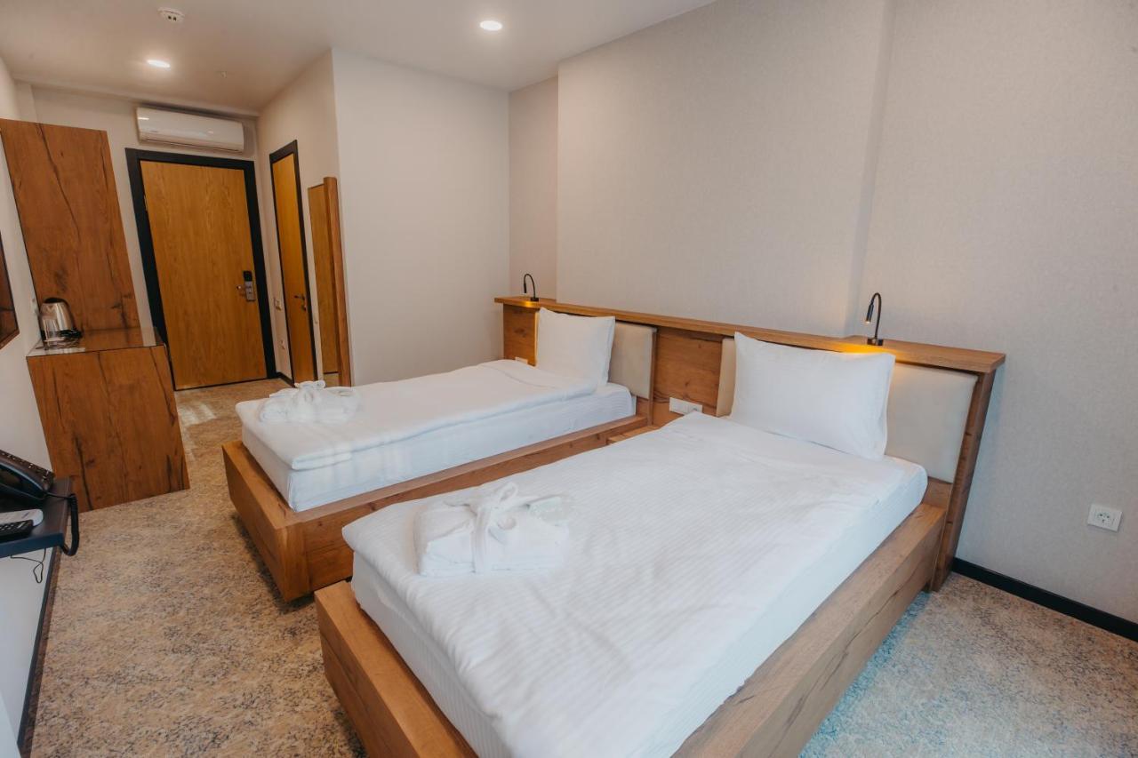 Capo Verde Hotel Batumi Ngoại thất bức ảnh