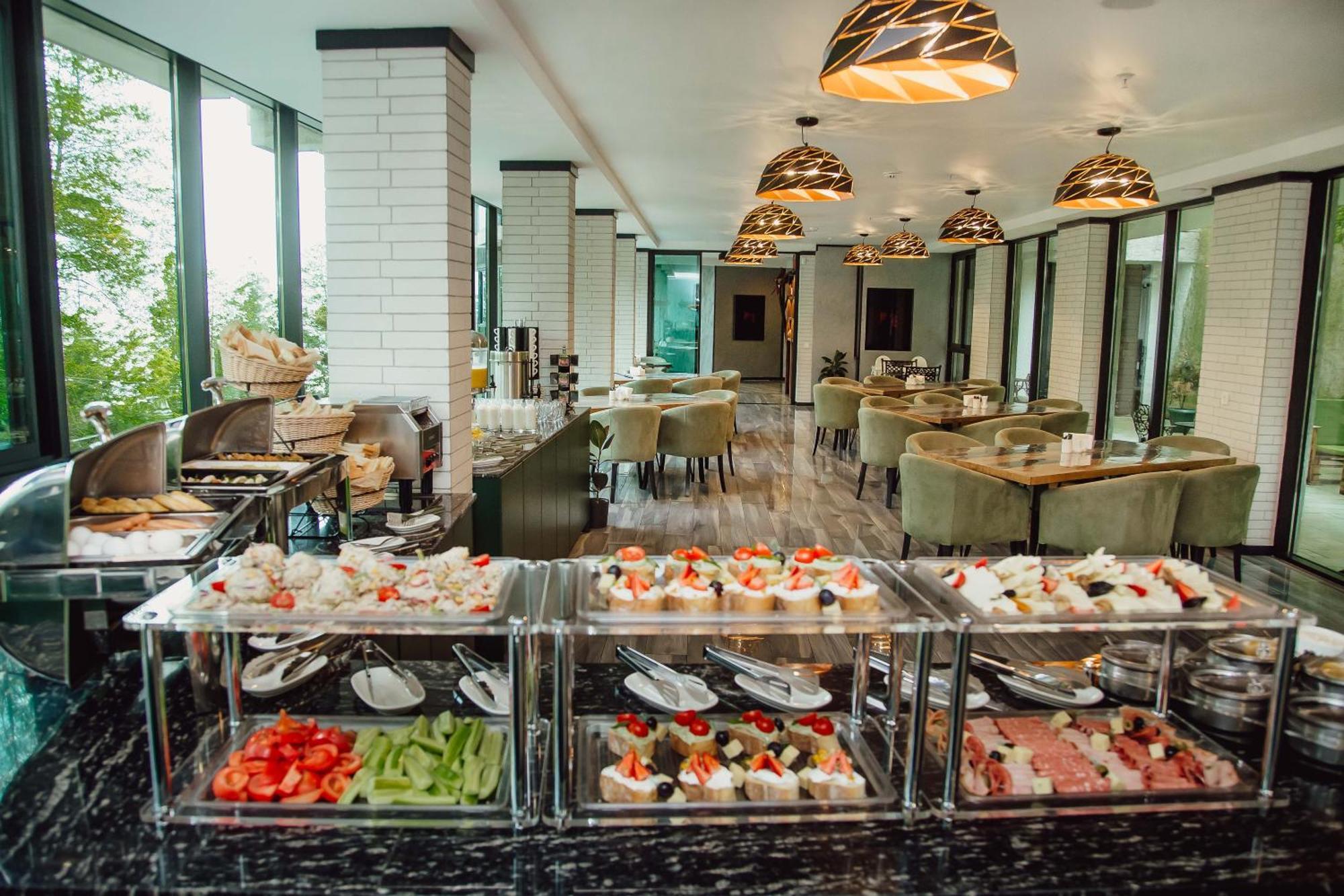 Capo Verde Hotel Batumi Ngoại thất bức ảnh