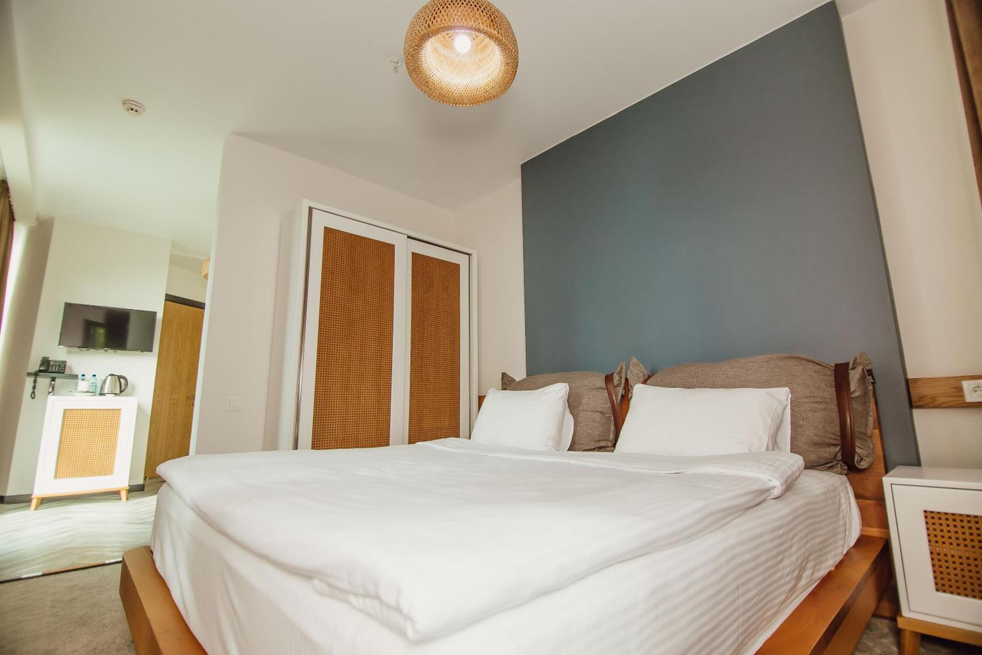 Capo Verde Hotel Batumi Ngoại thất bức ảnh